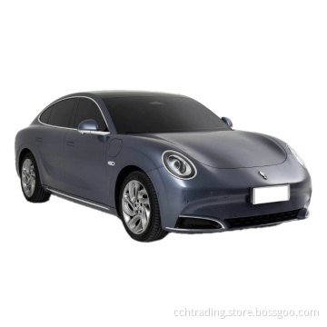 Berlina a 5 posti in Cina a 4 porte 170 km/h Electric Ora Lightning Cat